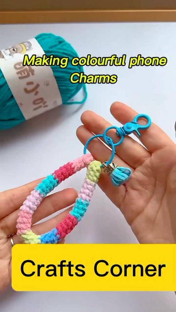 Chunky Crochet Phone Charm Project