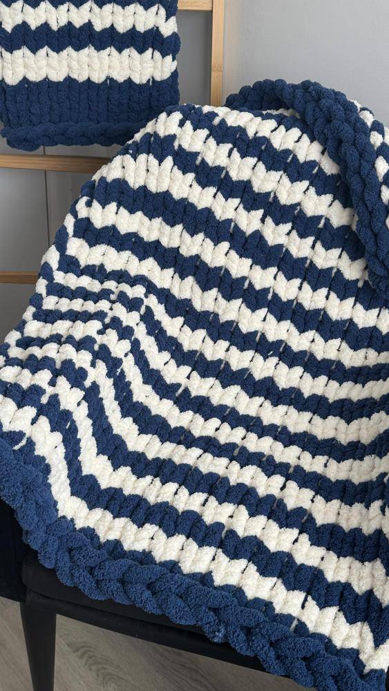 Chunky Knit Striped Baby Blanket