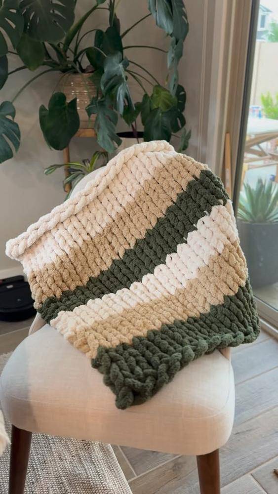 Chunky Striped Arm Knit Baby Blanket