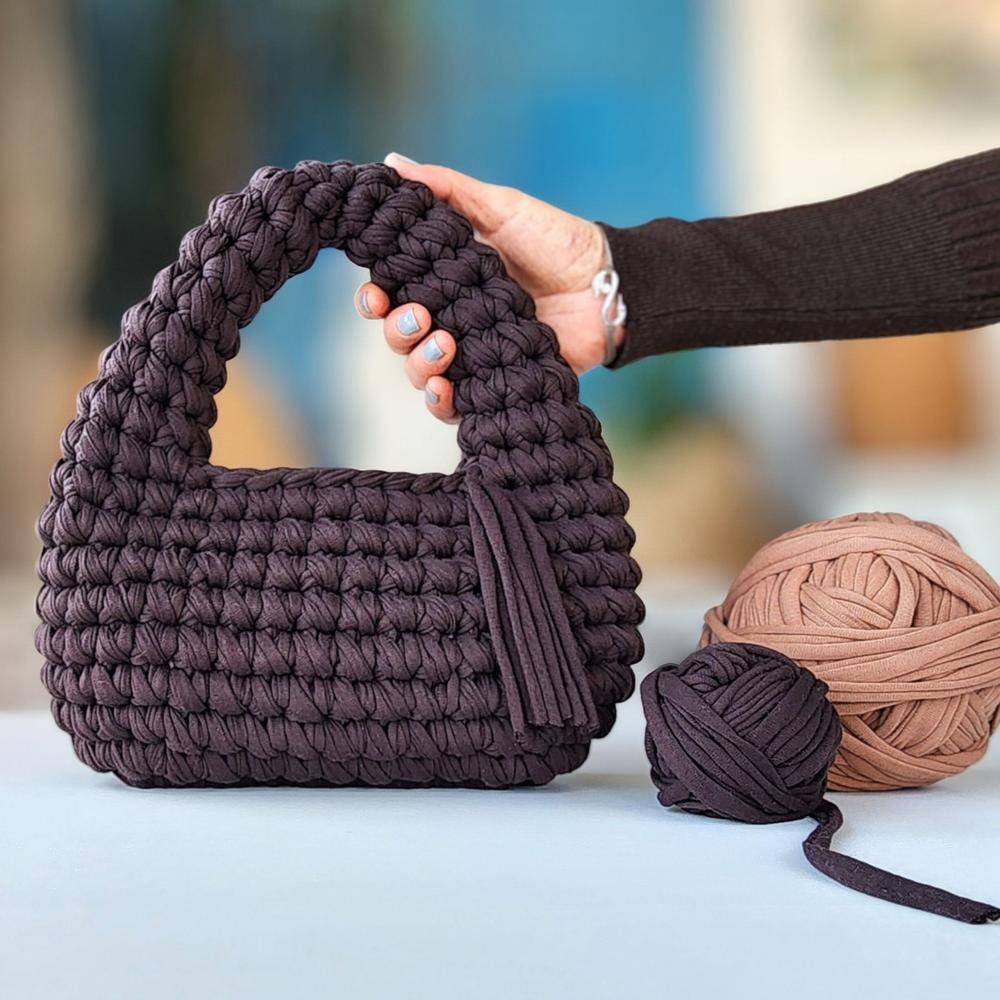 Chunky T-Shirt Yarn Crochet Handbag Project