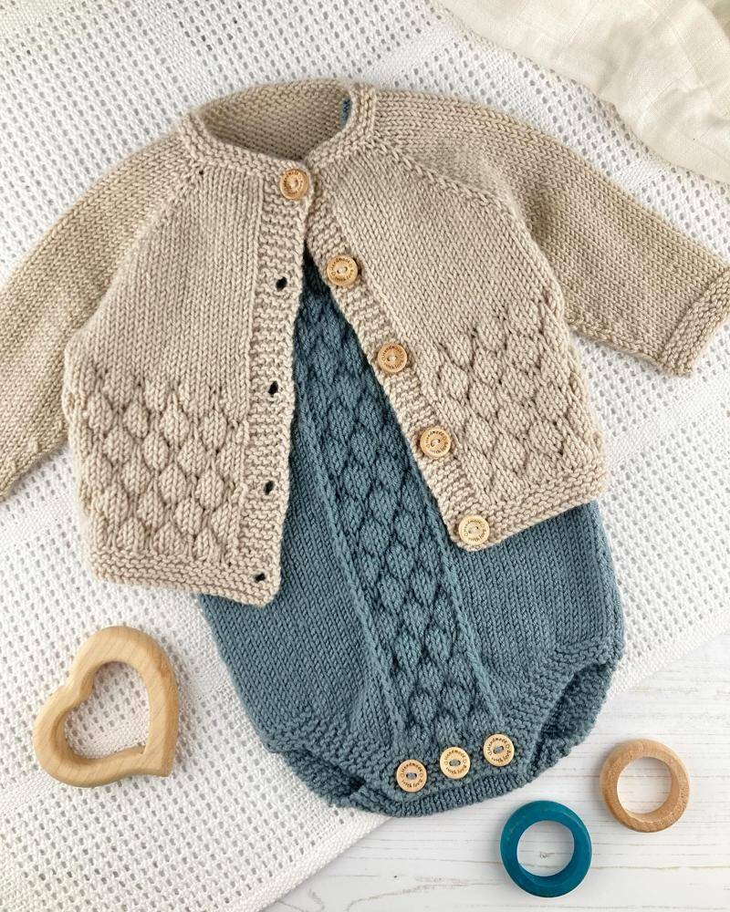 Cozy Diamond Stitch Knit Baby Cardigan