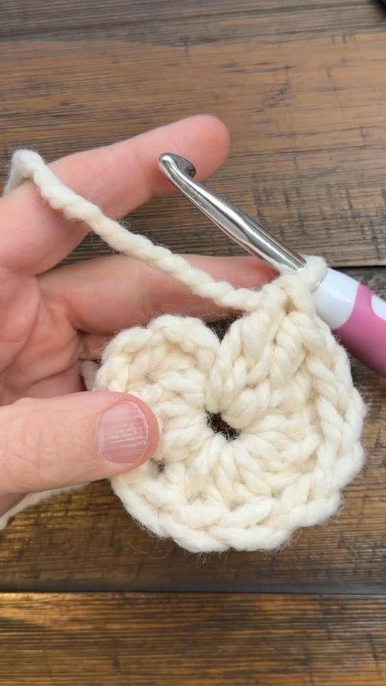 Cream Crochet Circle Beginner Project