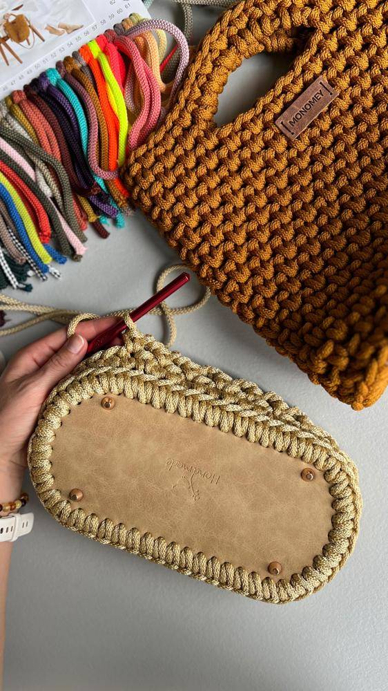 Crocheted Basket with Leather Base Project