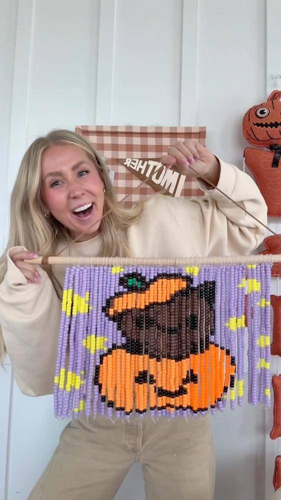 DIY Beaded Pumpkin Wall Hanging Craft