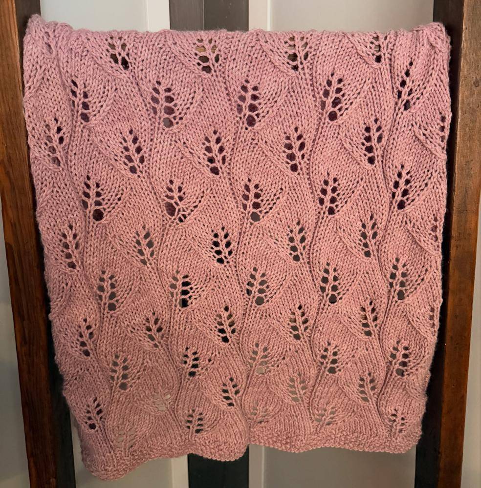 Delicate Leaf Stitch Knitting Pattern