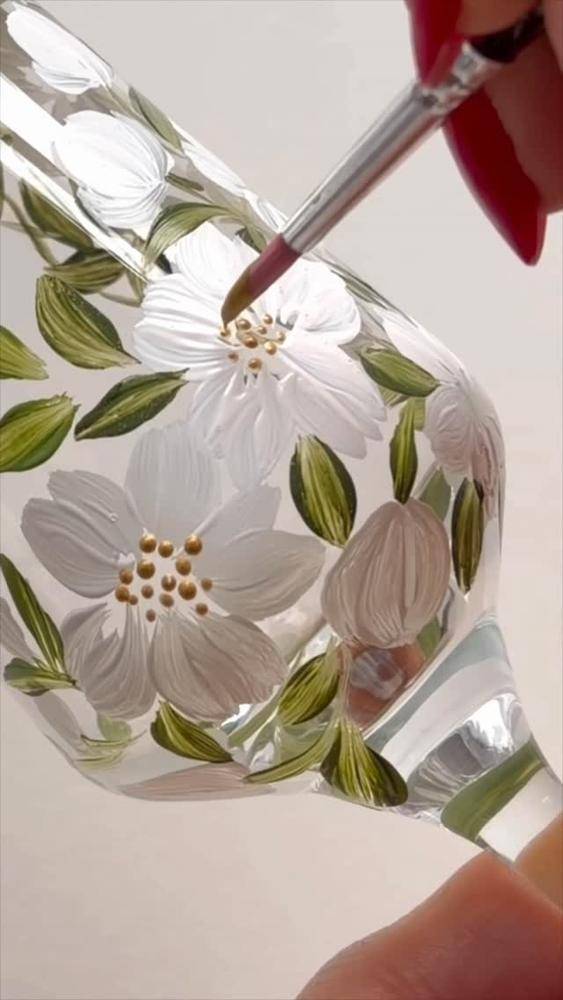 Elegant Floral Painted Wine Glass