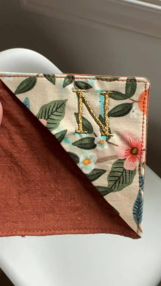 Embroidered Fabric Corner Bookmark Project