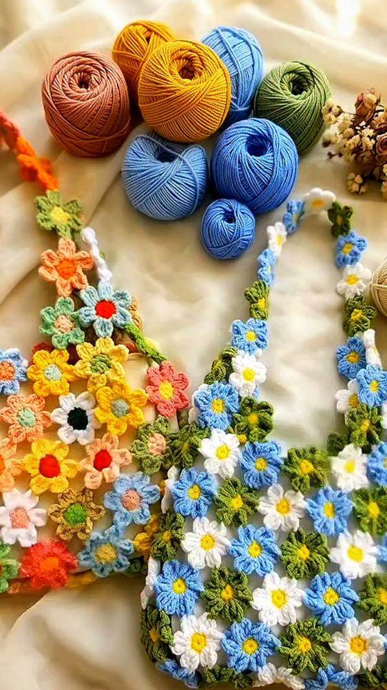 Floral Granny Square Crochet Bag Project