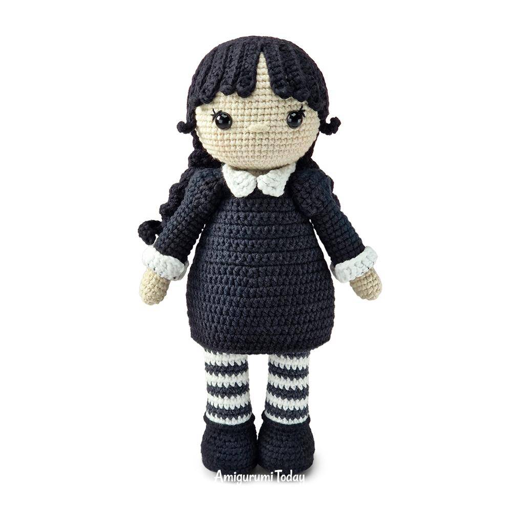 Gothic Amigurumi Doll Decoration