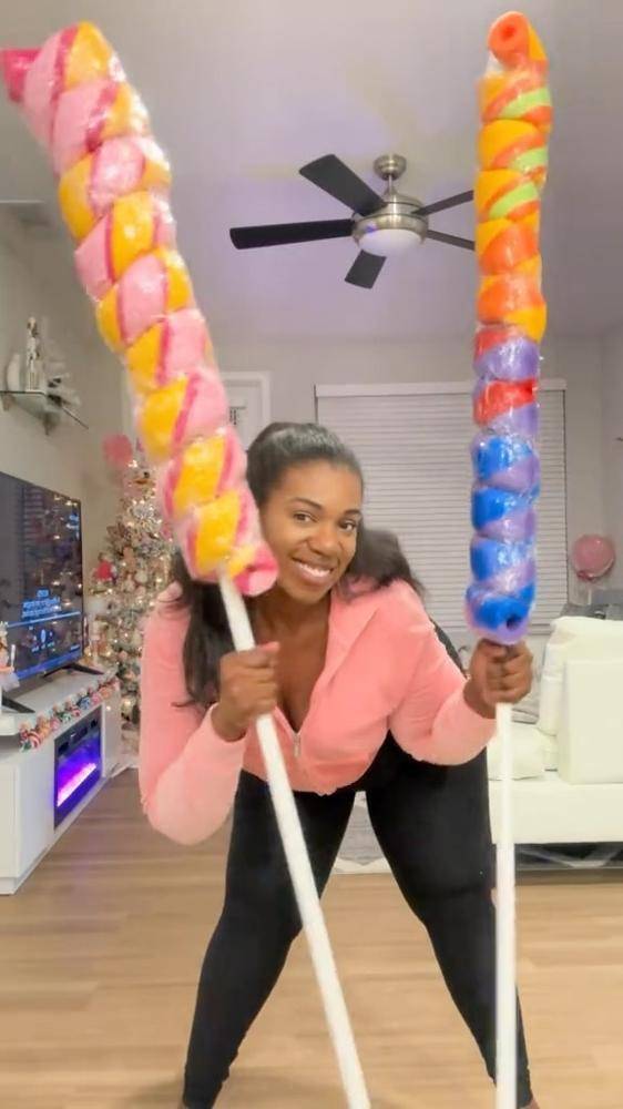 Oversized Swirl Lollipop Decorations