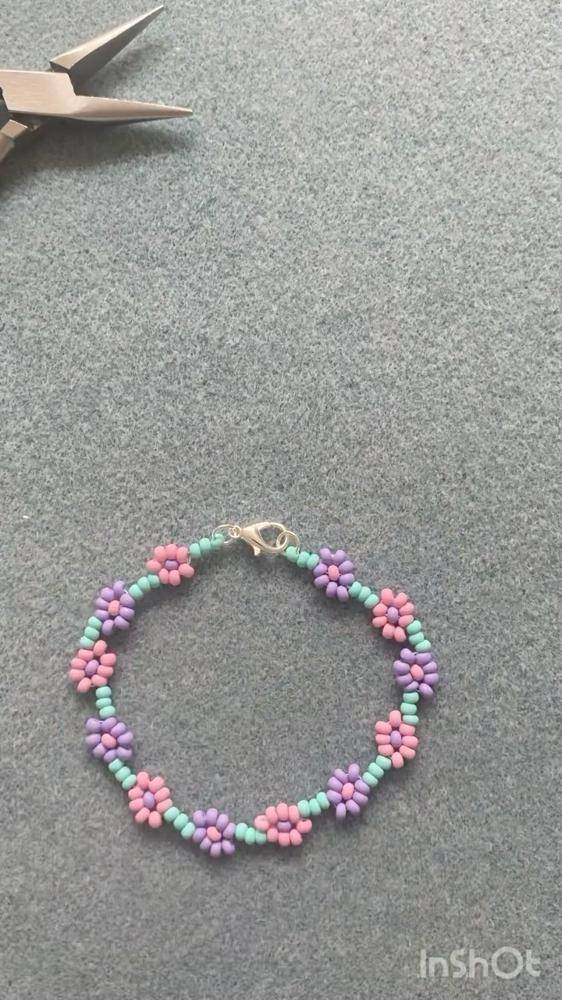 Sweet Floral Seed Bead Bracelet Project