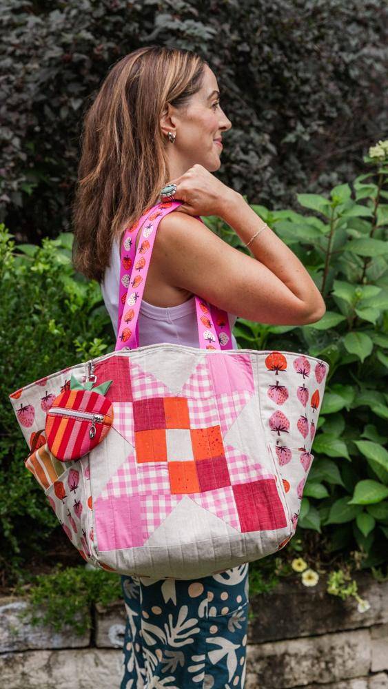 Sweet Strawberry Patchwork Tote Bag Project